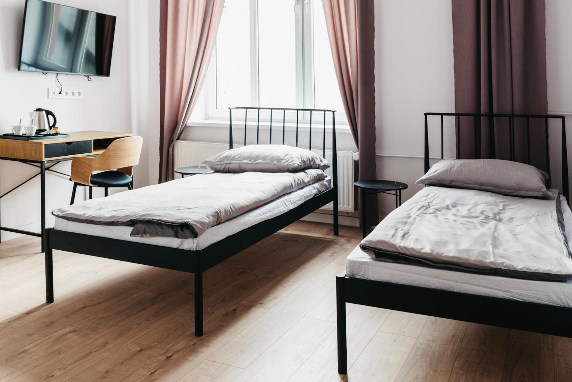 Hostel Kamienica 9 Sosnowiec Esterno foto